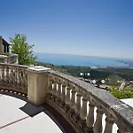Relais Dei Normanni Hotel 4*