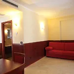 Hotel Relais Dei Normanni Monte SantʼAngelo
