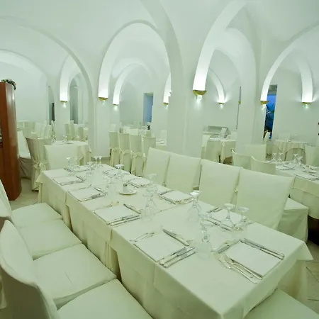 Relais Dei Normanni 4* モンテ・サンタンジェロ