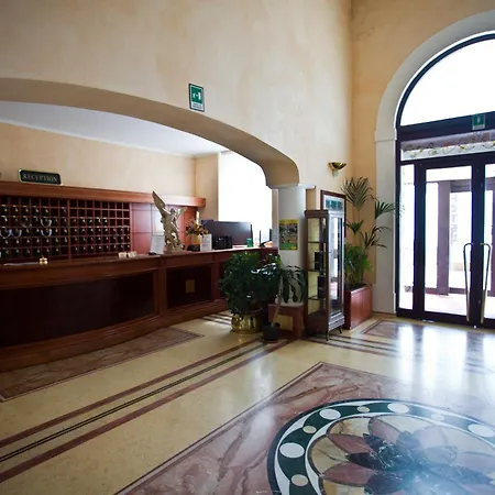 Relais Dei Normanni Szálloda Monte SantʼAngelo