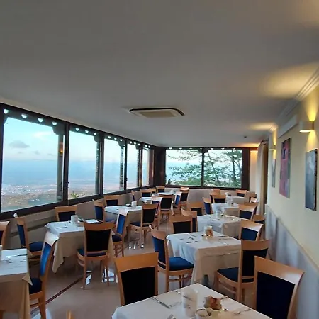 Hotel Relais Dei Normanni 4*