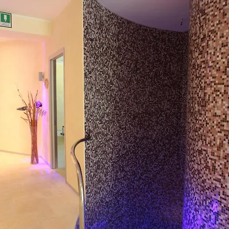 Hotel Relais Dei Normanni 4*