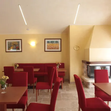 מלון Relais Dei Normanni