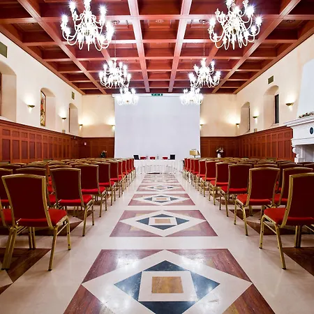 Szálloda Relais Dei Normanni 4*