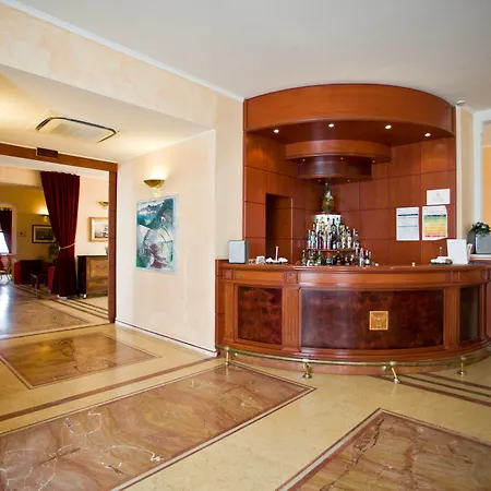 Hotel Relais Dei Normanni Monte Sant'Angelo