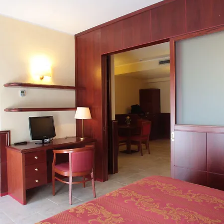 ホテル Relais Dei Normanni 4*