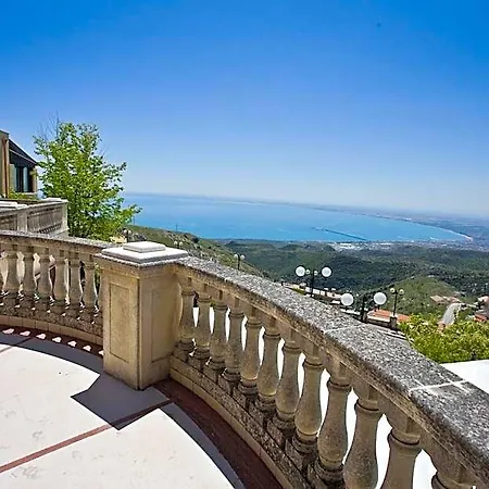 Relais Dei Normanni Hotel