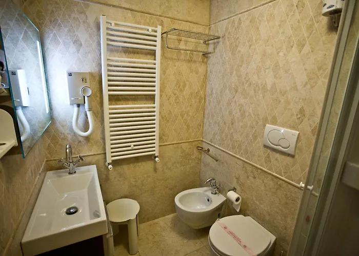 فندق Relais Dei Normanni 4*