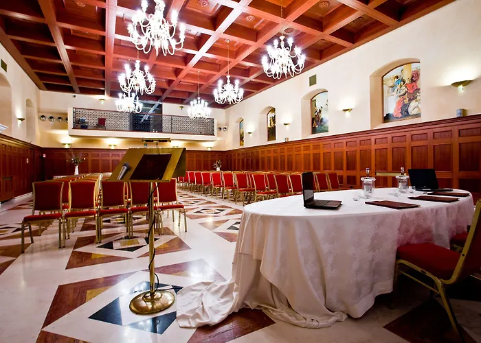 Relais Dei Normanni فندق